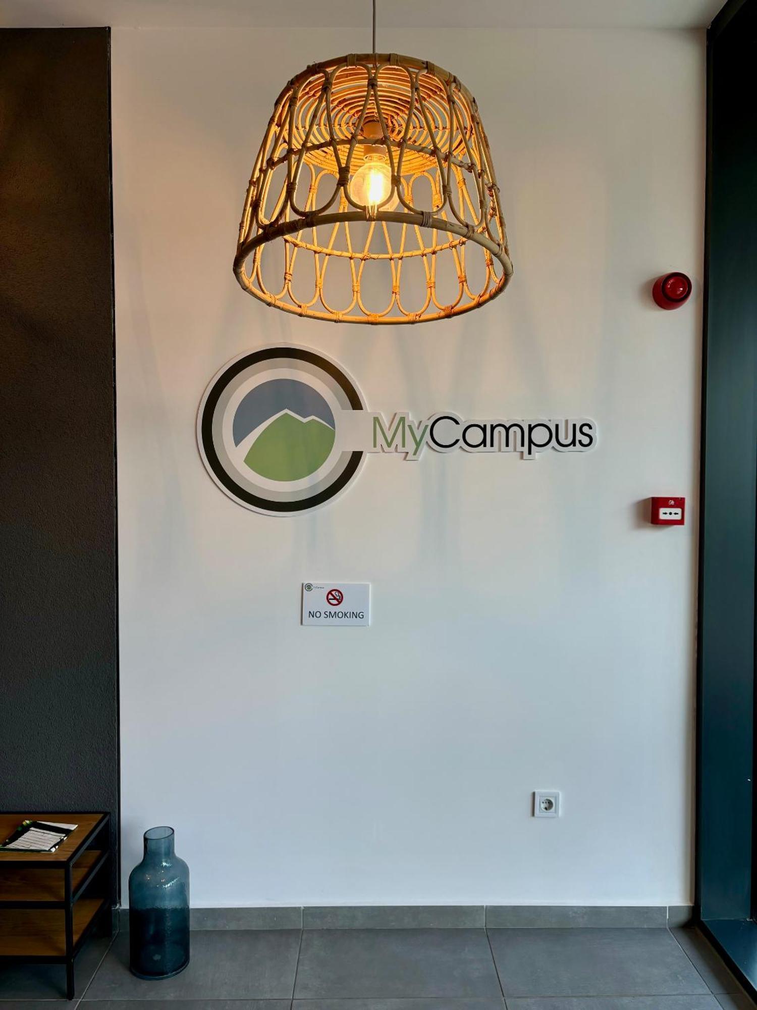 Mycampus Unwe Studentski Mountain Views Modern Kitchen Equipment Sofia Zewnętrze zdjęcie