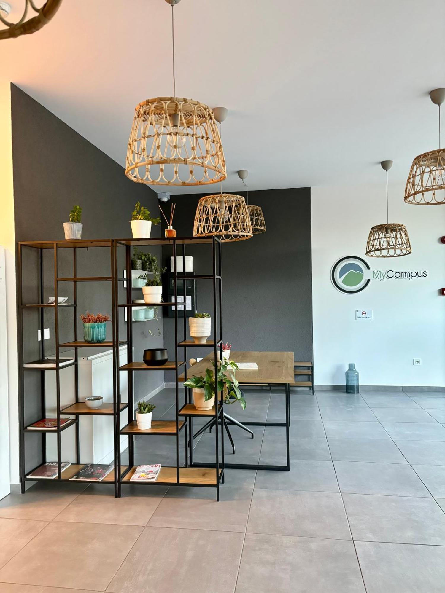 Mycampus Unwe Studentski Mountain Views Modern Kitchen Equipment Sofia Zewnętrze zdjęcie